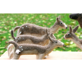 Fallow Deer - Handmade from Shetland and Aplaca Wool - Honey Beeswax